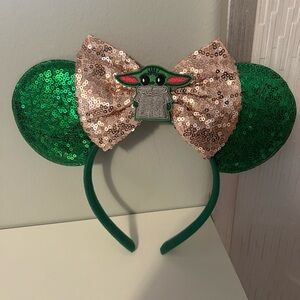 Disney Green Sequin Baby Yoda/Grogu Ear Headband with Gold Bow